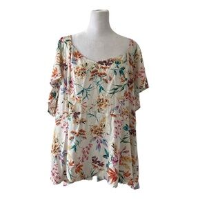 TORRID 4 4X top floral short sleeves